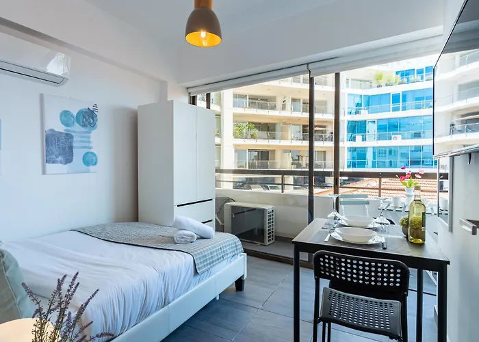 Modern Bursting With Style In *